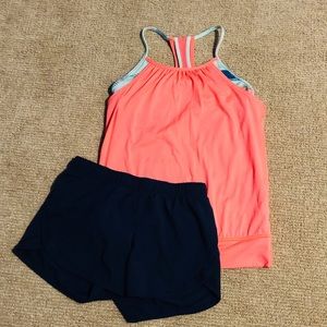 IVIVVA Double Dutch Tank!